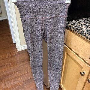 Beyond Yoga Space-Dye Purple Full-Length Leggings (SIZE: medium)